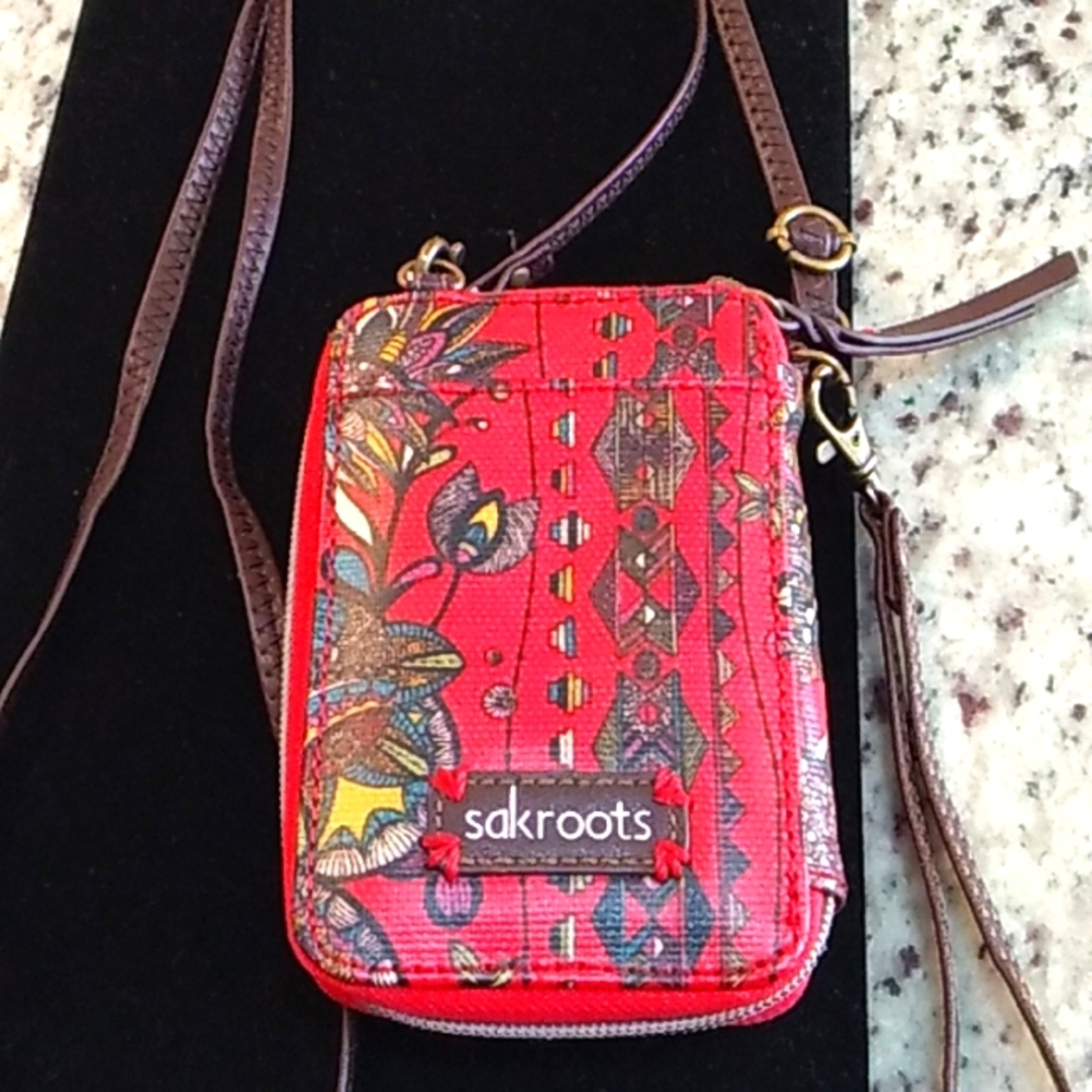 Sakroots crossbody credit card and phone bag.